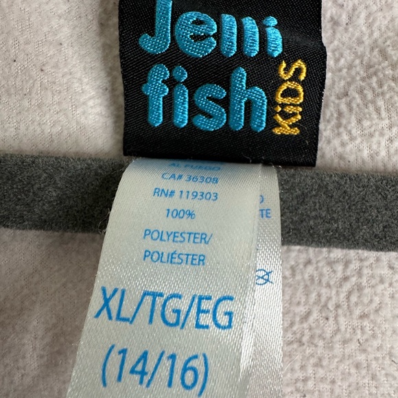 Llama one piece pajamas. Size:14/16 years old. - Picture 4 of 5